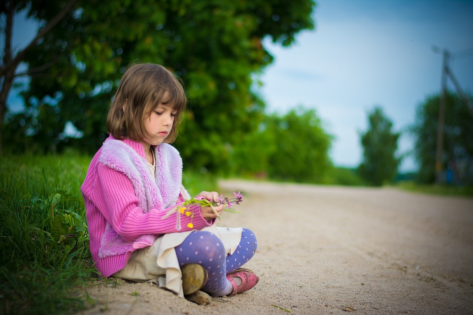 Comment protéger votre enfant des drames causés par ses rêveries tout en l'encourageant à rêver ?